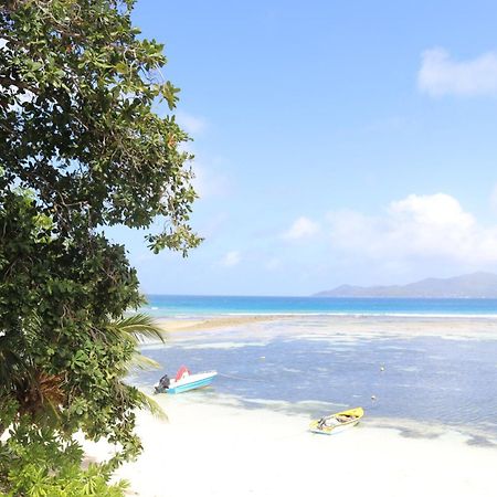 Marie-France Beach Front Apartments La Digue Luaran gambar