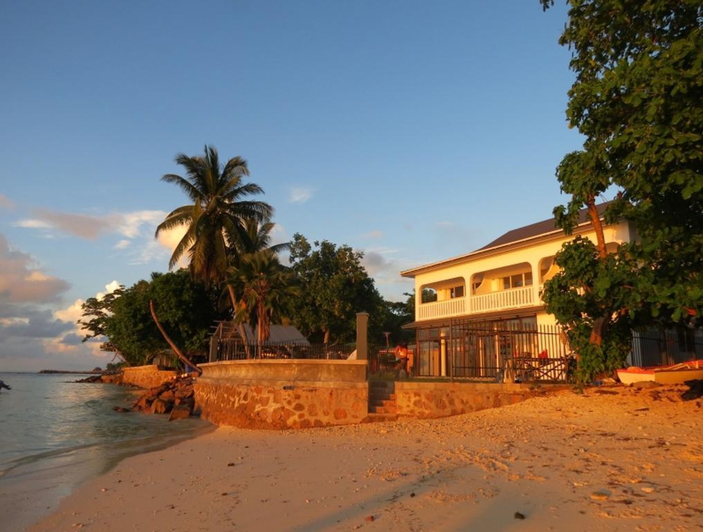 Marie-France Beach Front Apartments La Digue Bilik gambar